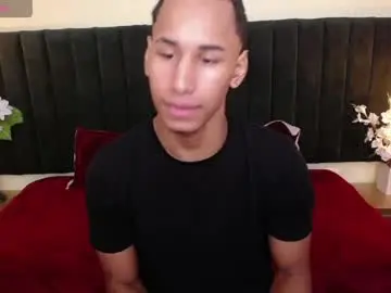 Chaturbate Watch Live Sex Cams of soft_attraction