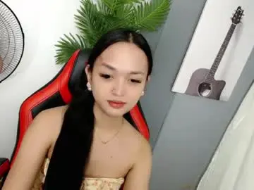 Chaturbate Live Sex Cam of sweetlunarose