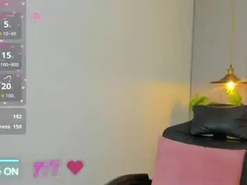 Chaturbate Live Sex of naiara30_