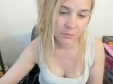 Chaturbate Adult Video Chat of artsyandcraftsy_