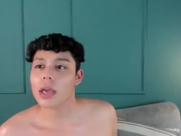 Chaturbate Watch Live Sex Cams of chico_medusa
