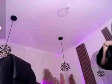 Chaturbate Adult Video Chat of amara_davis1