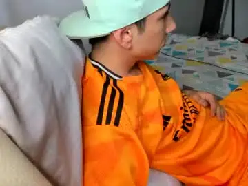 Chaturbate Live Sex of austin1119a