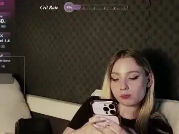 Chaturbate Watch Live Sex Cams of fluffy_cloude