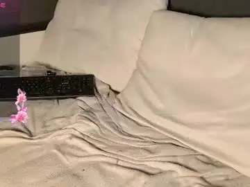 Chaturbate Watch Live Sex Cams of fluffy_cloude