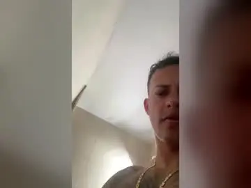 Chaturbate Adult Webcams of sexy_edwin30