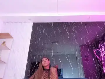 Chaturbate Free Porn Cam of naomi_desire01