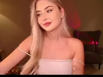 Chaturbate Live Sex of cute18cute