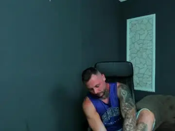 Chaturbate Best live sex cam show of brianhunts