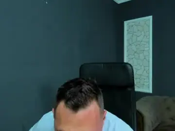 Chaturbate Adult Video Chat of brianhunts