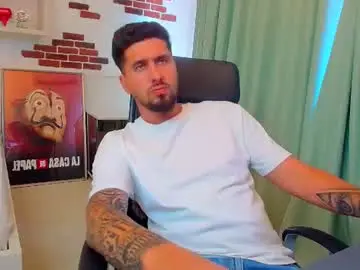 Chaturbate Best live sex cam show of loganstroud