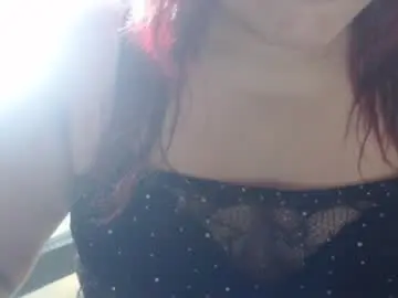 Chaturbate Free Porn Cam of karolbb21