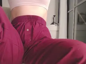 Chaturbate Live Porn of katy_18_pocahontas