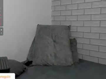 Chaturbate Private Sex Chat of randyortega1