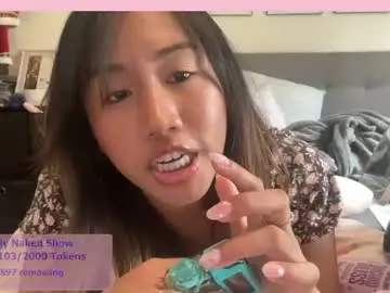 Chaturbate Free Live Porn of viviandela97