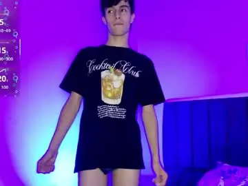 Chaturbate Live Sex Cam of axxxel_twink