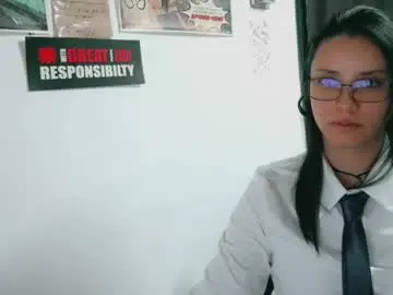 Chaturbate Live Sex Cam of dani_jocelyn