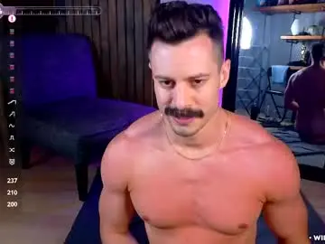 Chaturbate Live Porn of willyumx