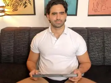 Chaturbate Live Sex of bradleymartin7