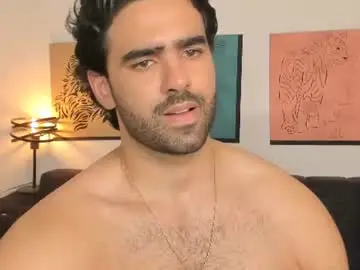 Chaturbate Best live sex cam show of bradleymartin7