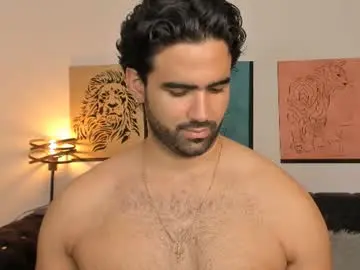 Chaturbate Live Sex Cam of bradleymartin7