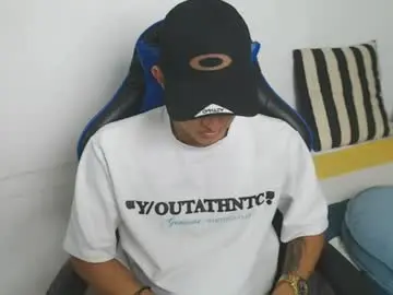 Chaturbate Live Sex of jake_shadow14