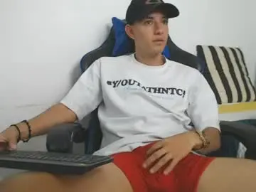 Chaturbate Sex Cam of jake_shadow14