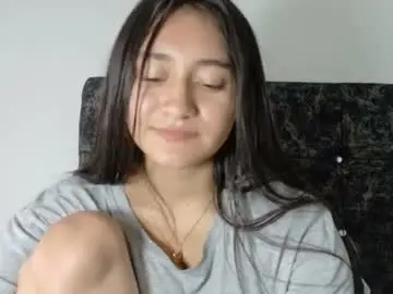 Chaturbate Live Sex Cam of isabella_nowa