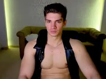 Chaturbate Live Sex Cam of maxkaiden