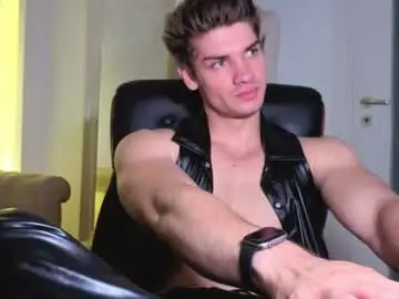 Chaturbate Free Live Porn of maxkaiden