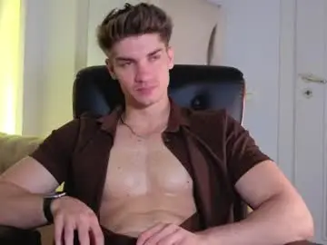 Chaturbate Sex Cam of maxkaiden