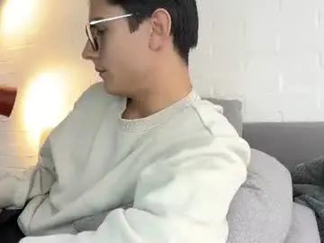 Chaturbate Adult Webcam of hey_cesard