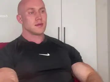 Chaturbate Live Sex Cam of wlademarbergs