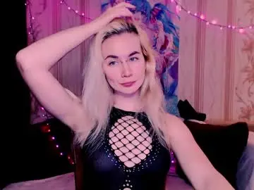 Chaturbate Best live sex cam show of carinfox