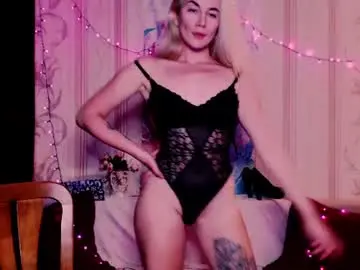 Chaturbate Adult Video Chat of carinfox