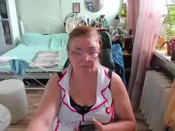 Chaturbate Sex Chat of flowerlover8