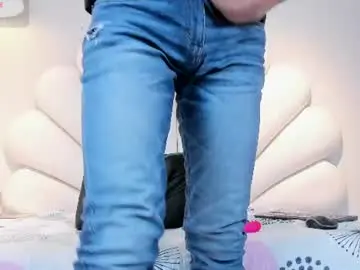 Chaturbate Sex Cam of ethan__walker
