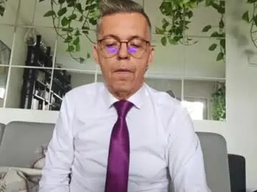 Chaturbate Free Porn Cam of suit_elegant