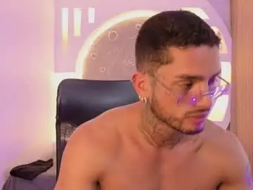 Chaturbate Sex Chat of alan__rogers