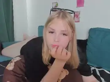 Chaturbate Free Porn Cam of krisi_myrr