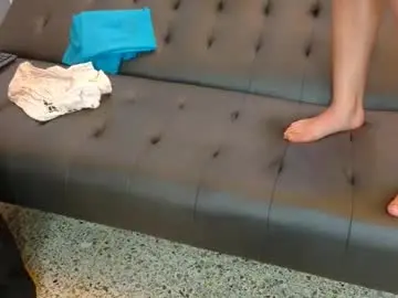 Chaturbate Watch Live Sex Cams of littlejennifer18