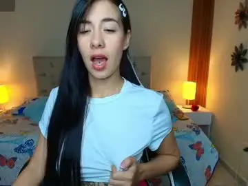 Chaturbate Best live sex cam show of emiily_skinny
