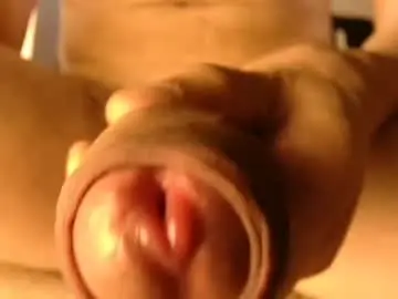 Chaturbate Adult Webcams of withbothhandsplease