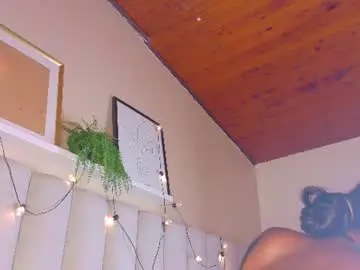 Chaturbate Watch Live Sex Cams of nahomicampbell_