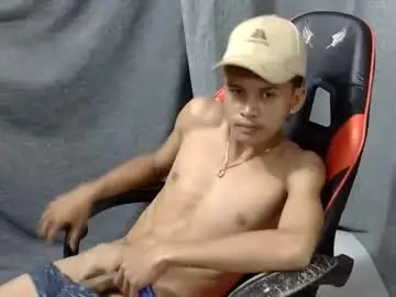 Chaturbate Best live sex cam show of itzme_john