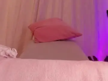 Chaturbate Best live sex cam show of sweet_skiinny