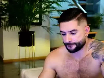 Chaturbate Nude Webcam of lukhass