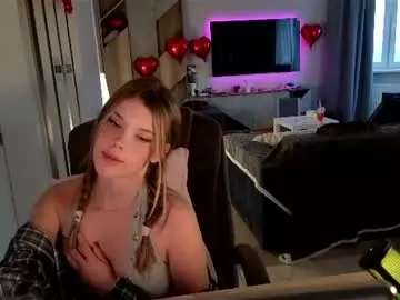 Chaturbate Best live sex cam show of bitter_moon