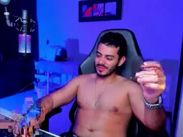 Chaturbate Free Porn Cam of bruno_diaz31