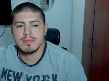 Chaturbate Live Sex Cam of baltazardupont